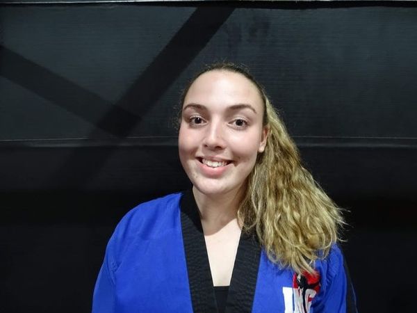 CHLOE COOKE - Our Trainers