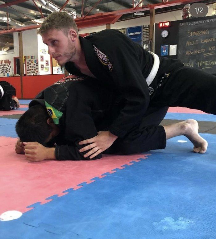 <center>Our BJJ Classes Will Help You Stay Fit And Stay Ready!<center>